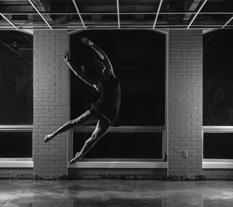 HM Dusty Cooper Night Icarus_Photo