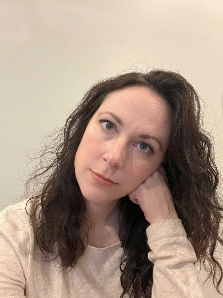 Keri Carnes_Artist Headshot