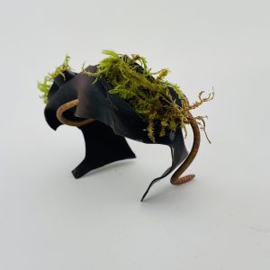 Wren Flick
Ode to a Worm
Copper, Patina, Live Moss
$250
https://www.instagram.com/thesestainedglasswings_?igsh=cWRoMjQ0NjJmZGV3&utm_source=qr Wren Flick - Ode to a Worm