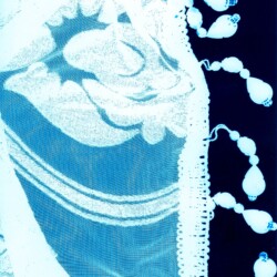 Mia Pacheco - Liquid Thread, Photograph