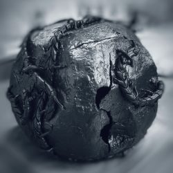 "Ball of Death", Ceramic - https://www.instagram.com/artist.therapy/ Jessica Lin