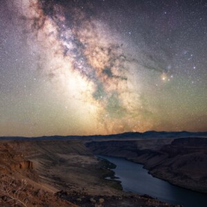 Beth Vander Heiden - Heaven's Fire Over Earth's Edge - Fine Art Nightscape Photography- natureslensworkphotography.com