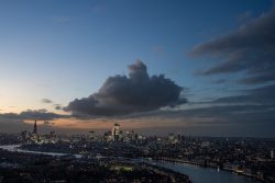 Sky Finger - https://www.boxuanyuan.co.uk Boxuan Yuan - Sky Finger